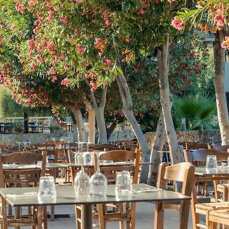Almyrida Village & Waterpark 3* Almirida