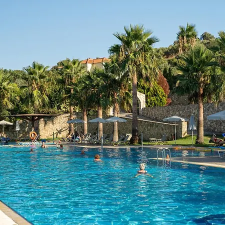 Отель Almyrida Village & Waterpark 3*